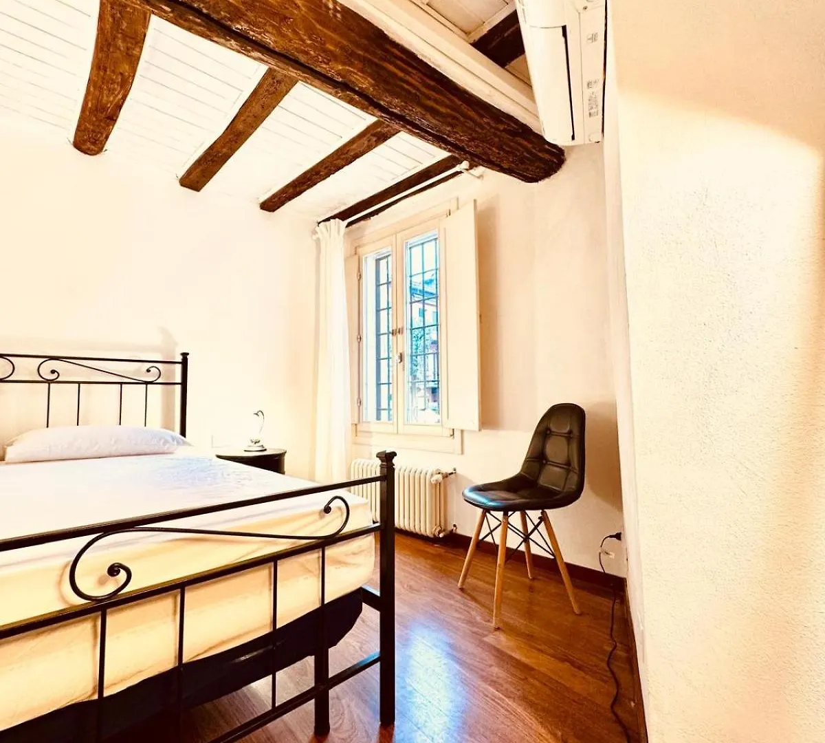 Apartment Collegio Di Spagna The Place Apt Bologna